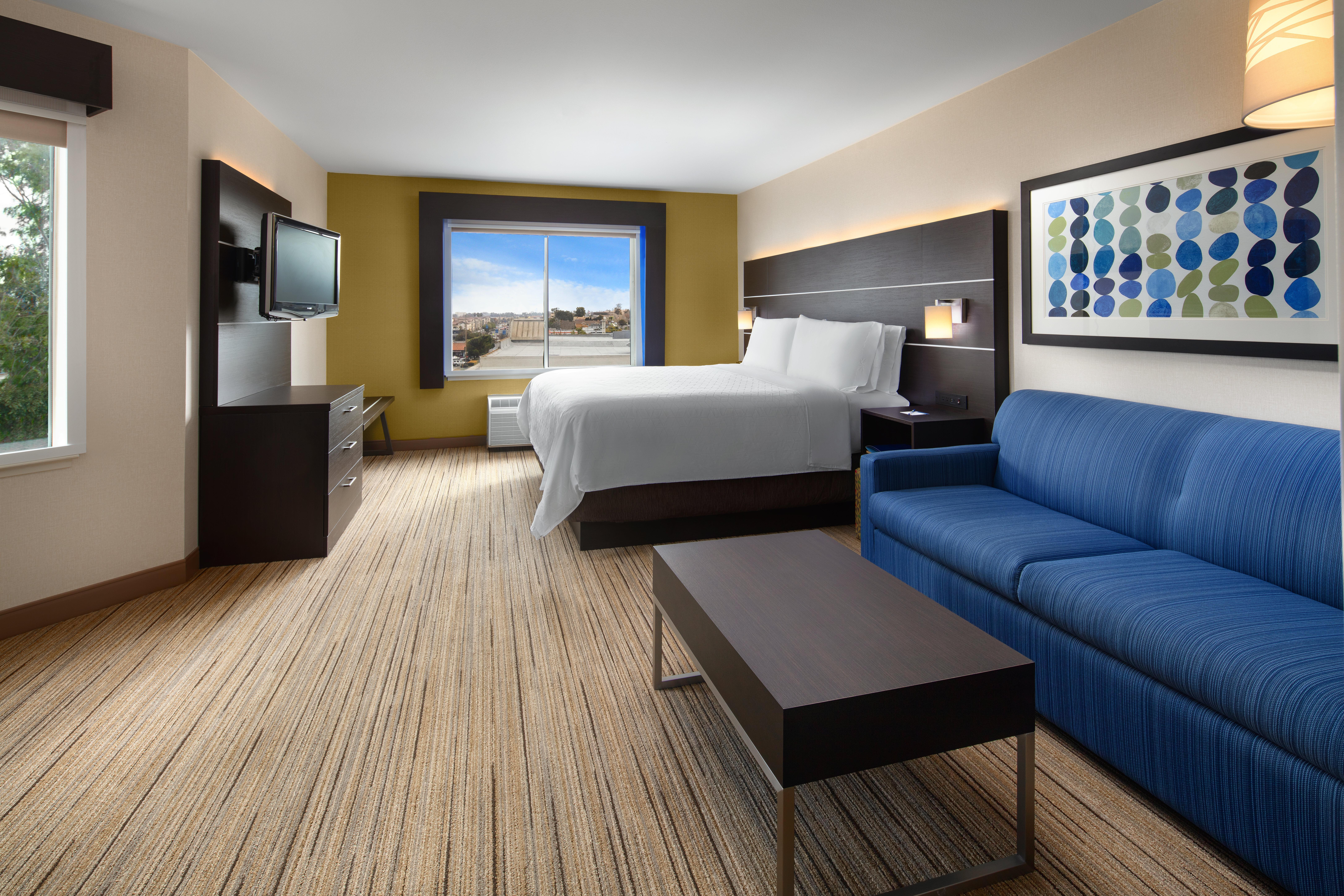 Holiday Inn Express Hotel & Suites Belmont By Ihg Eksteriør billede